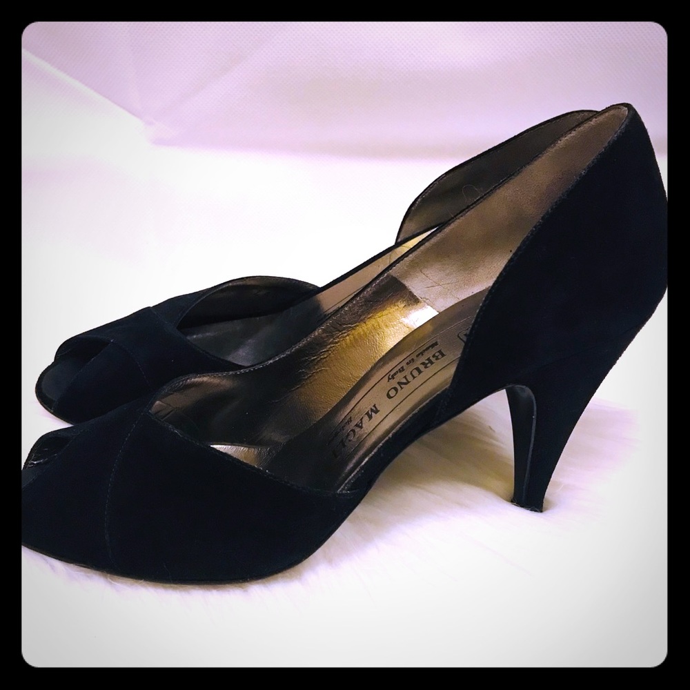 Bruno Magli vintage suede pumps